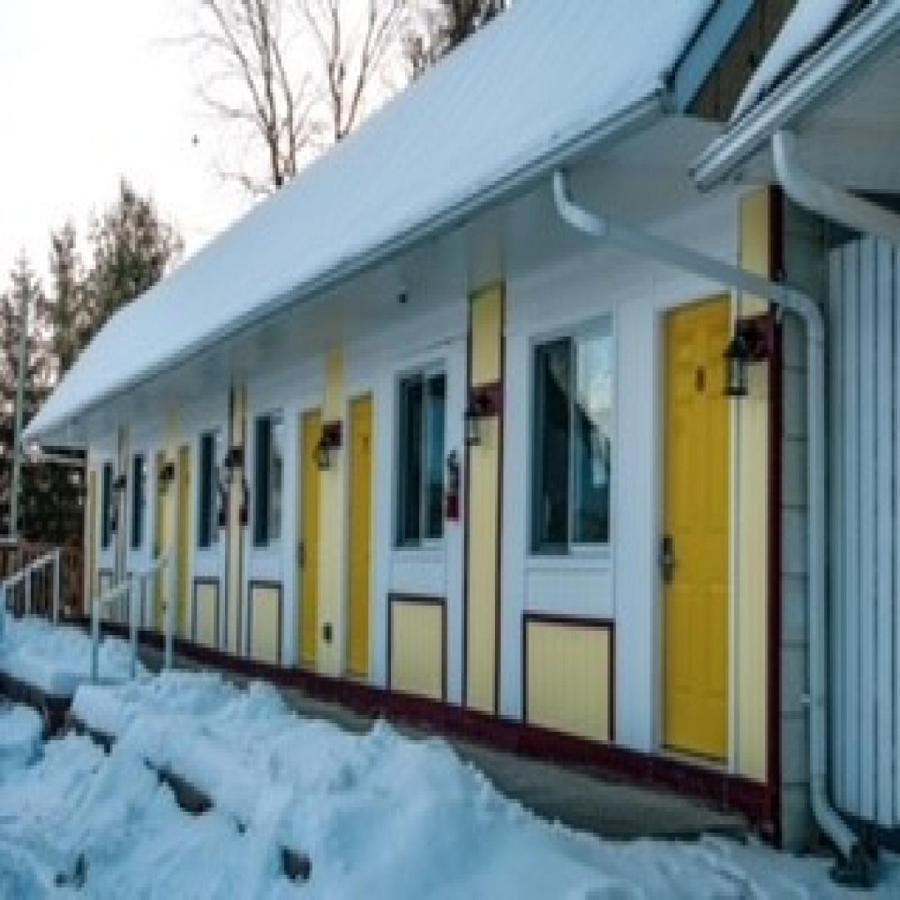 Skyland Motel Inn & Suites Хънтсвил Екстериор снимка