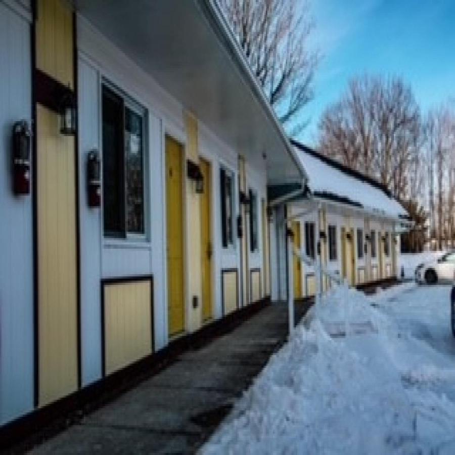 Skyland Motel Inn & Suites Хънтсвил Екстериор снимка